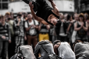 Crowd-Flip