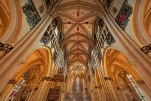 31_Gothische-Kathedrale